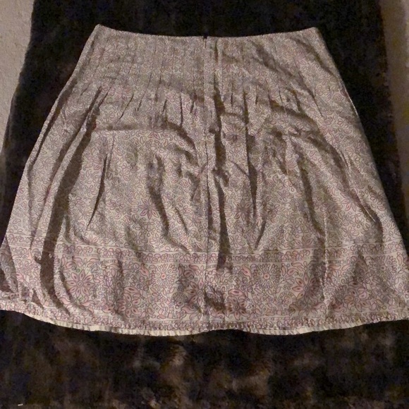Villager Skirt - Picture 3 of 4